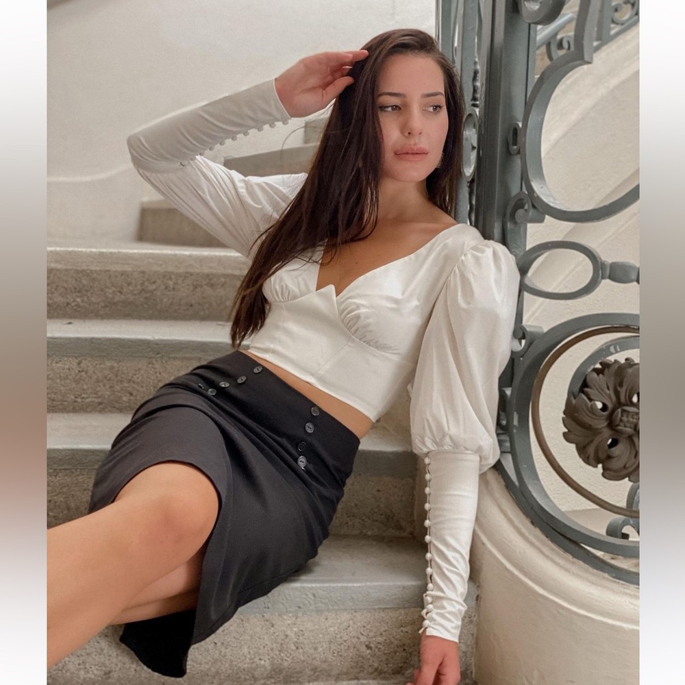 RARE NWT Oh Polly Diamond Heart in Oyster White